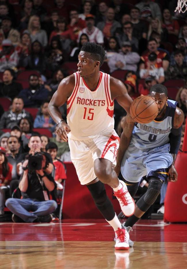 场上不容忽 场上不容忽