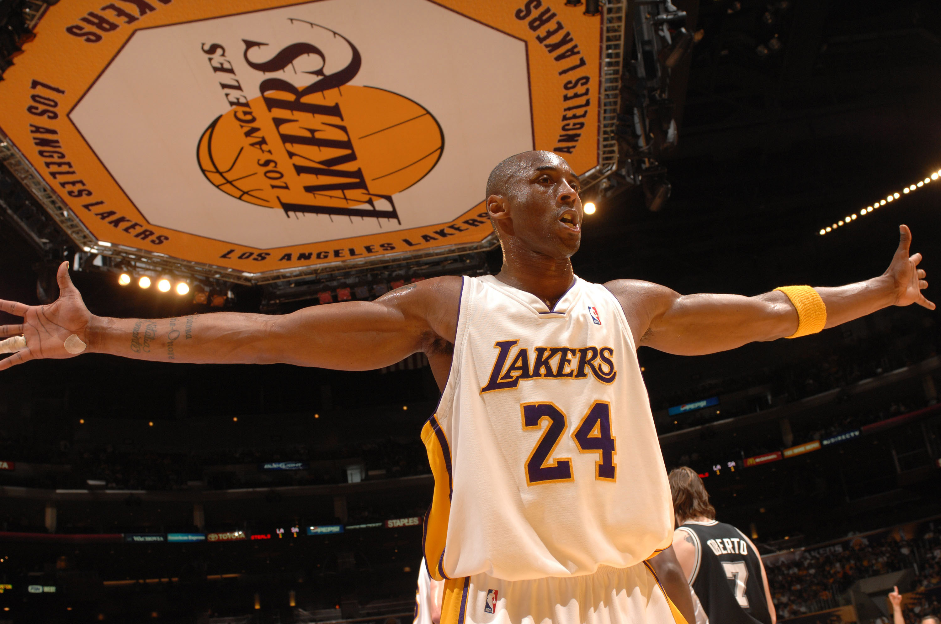 球迷唏嘘不 球迷唏嘘不