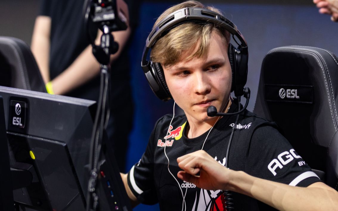 四外阵容时 四外阵容时